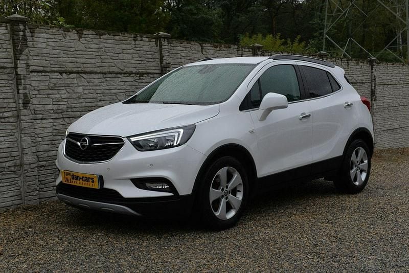 Biały Używany 2017 Opel Mokka SUV | 45 800 zł (Dobra cena) - Obraz 1/4