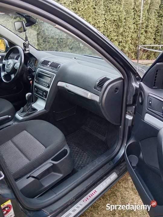Używany Skoda Octavia Scout Scout 4x4 2010 Kombi
