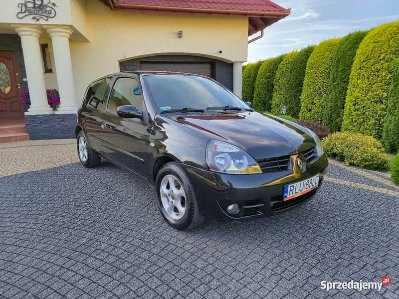 Czarny Używany 2007 Renault Clio II Campus | 4399 zł (Uczciwa cena) - Obraz 1/4