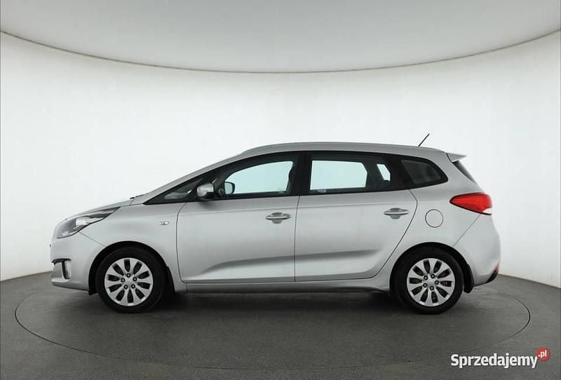 Używany Kia Carens 135 KM (99 kW) 2014 Srebrny Minivan