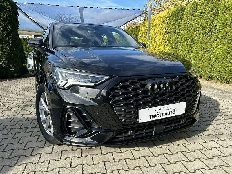 Czarny Używany 2021 Audi Q3 Sportback S-Line SUV | 119 900 zł (Super Cena) - Obraz 1/4