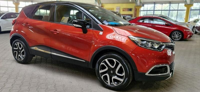 Pomarańczowy Używany 2016 Renault Captur SUV | 39 800 zł (Uczciwa cena) - Obraz 1/4
