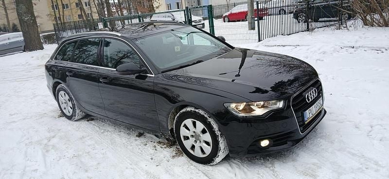 Używany Audi A6 177 KM (130 kW) 2012 Czarny Kombi