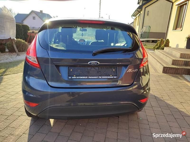 Używany Ford Fiesta 2011 Grafitowy Hatchback