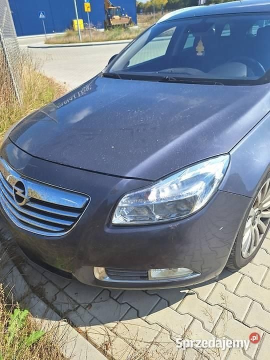 Szary Używany 2011 Opel Insignia Kombi | 15 500 zł (Dobra cena) - Obraz 1/4