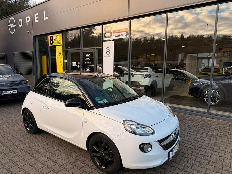 Biały Używany 2017 Opel Adam Hatchback | 28 500 zł (Uczciwa cena) - Obraz 1/4