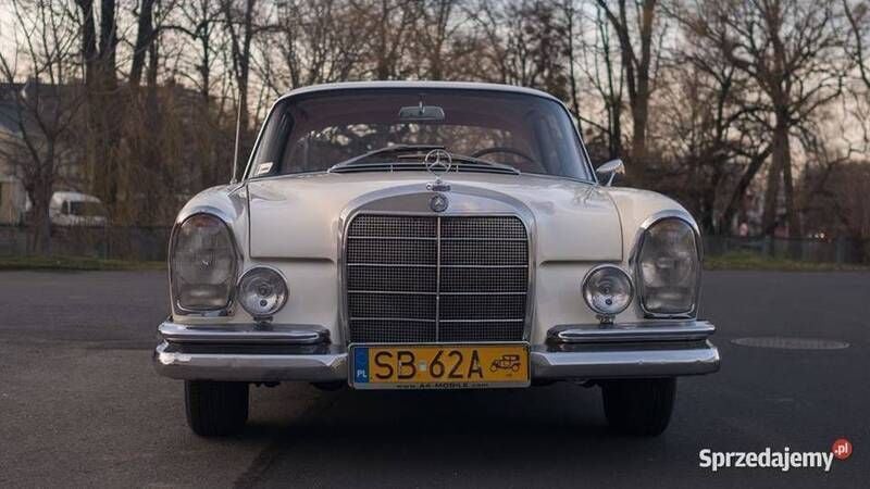 Używany 1964 Mercedes 220 Coupe | 129 000 zł - Obraz 1/4