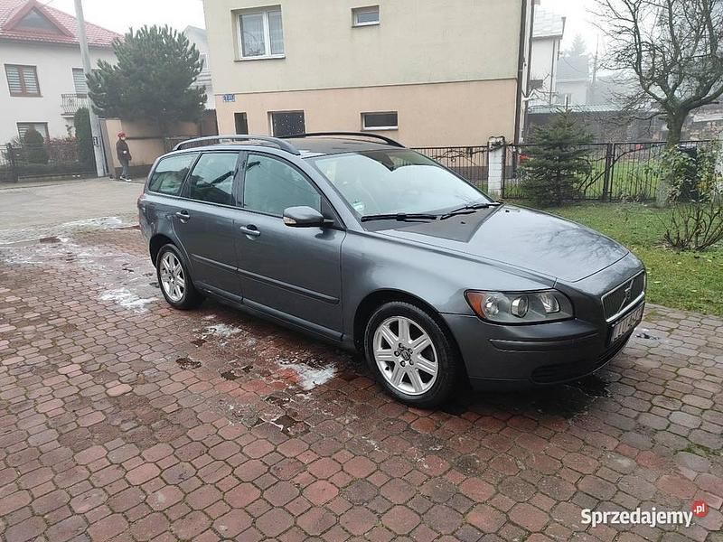 Szary Używany 2007 Volvo V50 Kombi | 10 800 zł (Uczciwa cena) - Obraz 1/4
