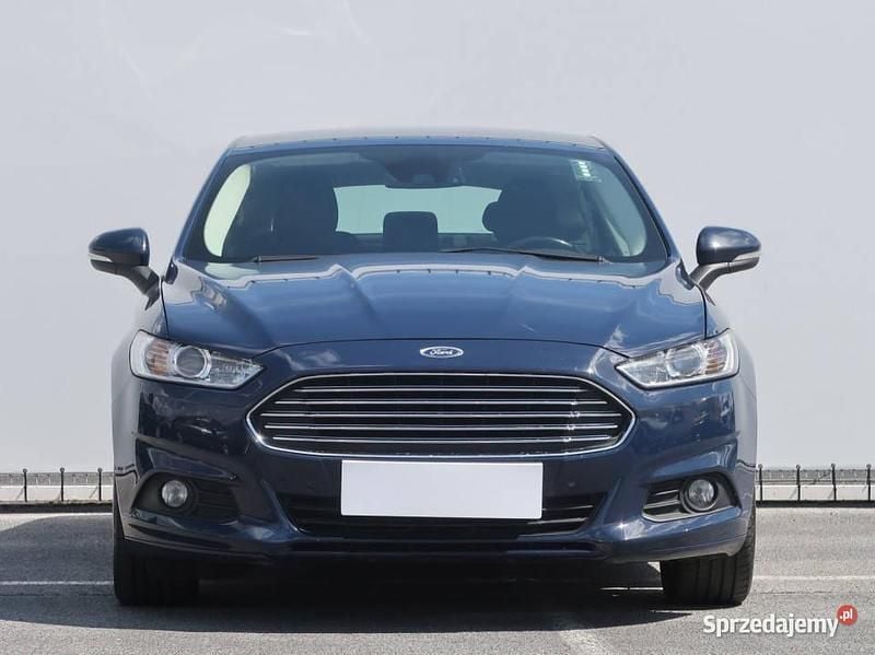 Używany Ford Mondeo 2018 Niebieski Hatchback