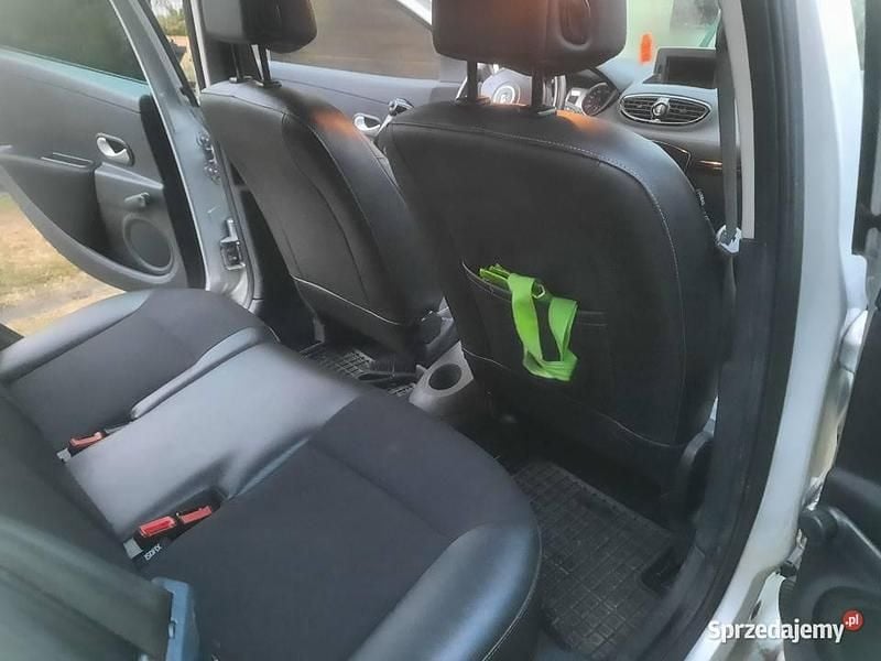 Używany 2012 Renault Clio IV Kombi | 9200 zł (Super Cena) - Obraz 1/4