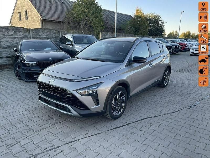 Srebrny (metalik) Używany 2023 Hyundai Bayon SUV | 35 900 zł - Obraz 1/4
