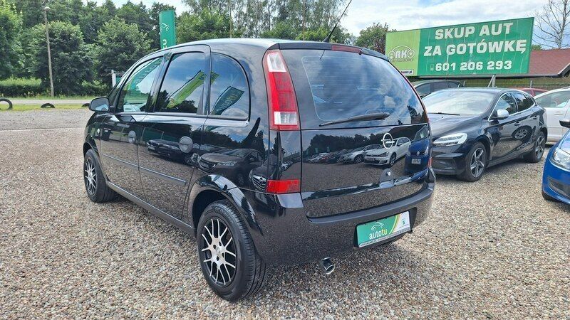 Używany Opel Meriva 90 KM (66 kW) 2004 Czarny (metalik) Minivan
