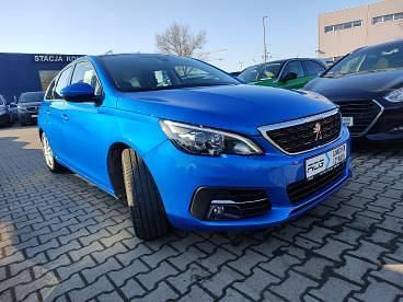 Używany Peugeot 308 SW Active 110 KM (80 kW) 2021 Niebieski Kombi