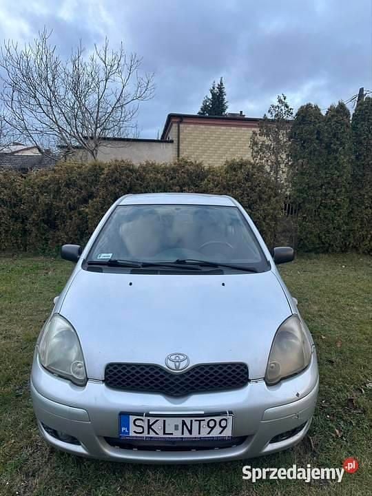 Srebrny Używany 2003 Toyota Yaris | 2000 zł (Super Cena) - Obraz 1/4