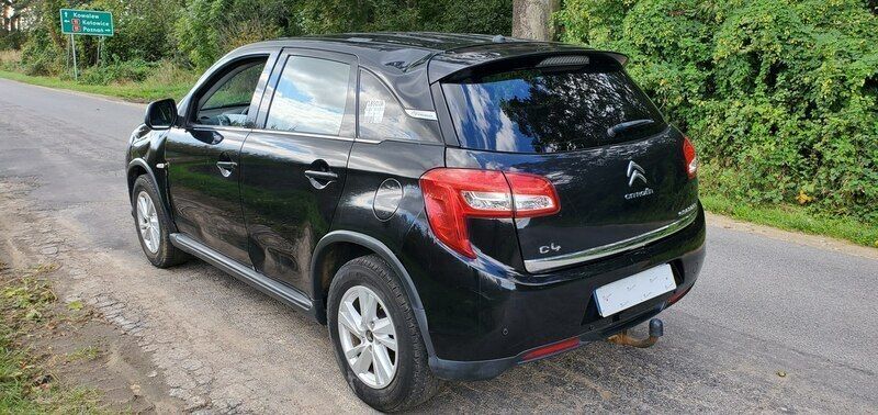 Używany Citroën C4 Aircross 115 KM (84 kW) 2012 Czarny SUV