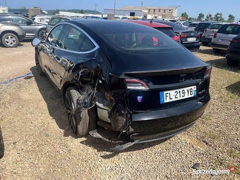 Używany Tesla Model 3 Performance 461 kW (627 KM) 2019 Czarny Sedan/Limuzyna