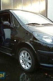 Używany Peugeot 1007 110 KM (80 kW) 2008 Czarny Minivan