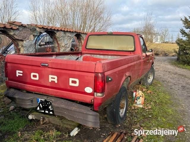 Używany 1988 Ford F250 | 12 000 zł - Obraz 1/1