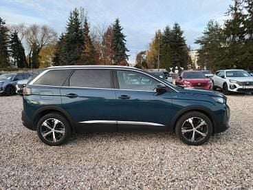 Używany Peugeot 5008 GT 130 KM (95 kW) 2024 Szary