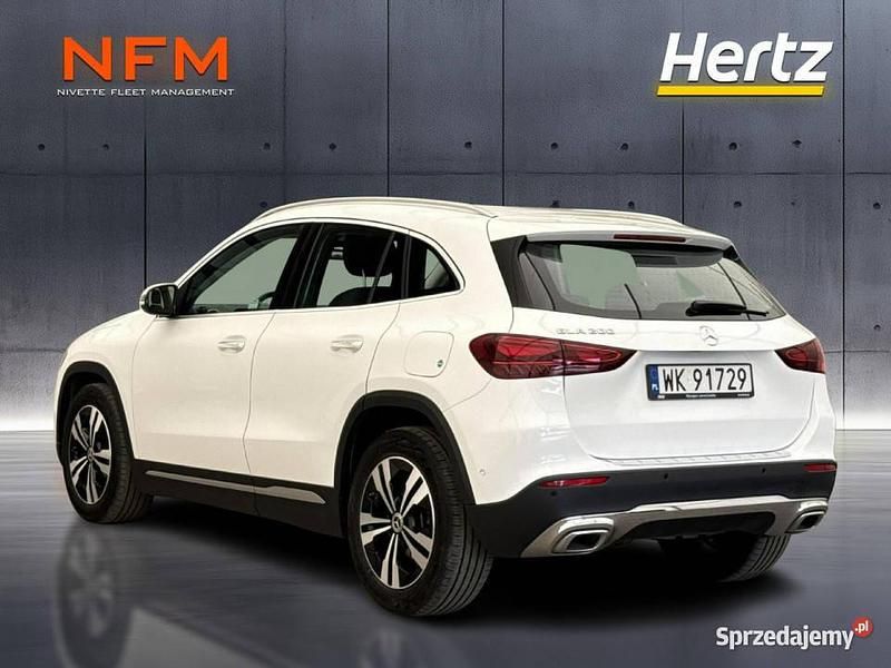 Używany Mercedes GLA200 163 KM (119 kW) 2024 Biały SUV