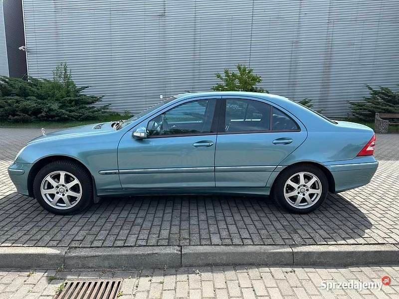 Używany Mercedes C200 Avantgarde 2002