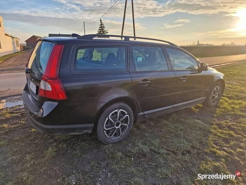 Używany Volvo V70 2009 Czarny Kombi