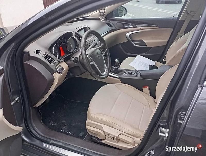 Używany Opel Insignia 2010