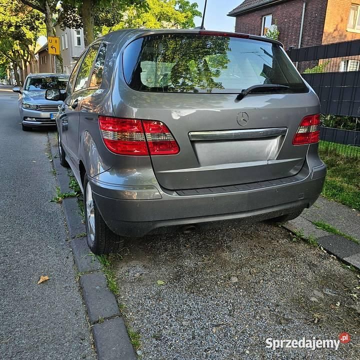 Używany 2008 Mercedes B150 Minivan | 11 000 zł - Obraz 1/4