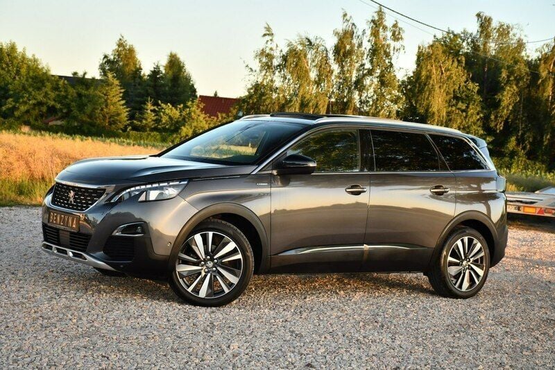 Używany Peugeot 5008 130 KM (95 kW) 2019 Szary (metalik, perła) Minivan