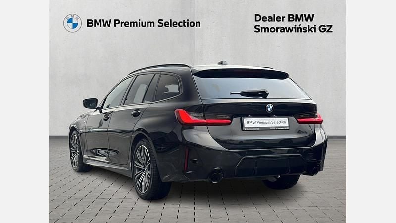 Używany BMW 320 Shadowline 190 KM (139 kW) 2023 Black sapphire metallic metalizowany Kombi