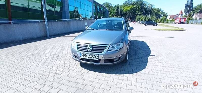 Używany VW Passat 150 KM (110 kW) 2006 Szary Sedan/Limuzyna