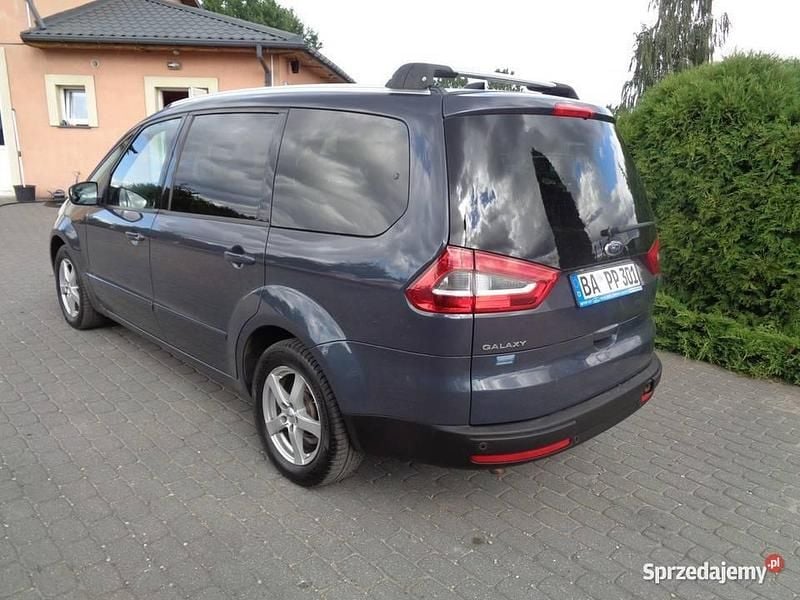 Używany Ford Galaxy 140 KM (102 kW) 2015 Szary Minivan