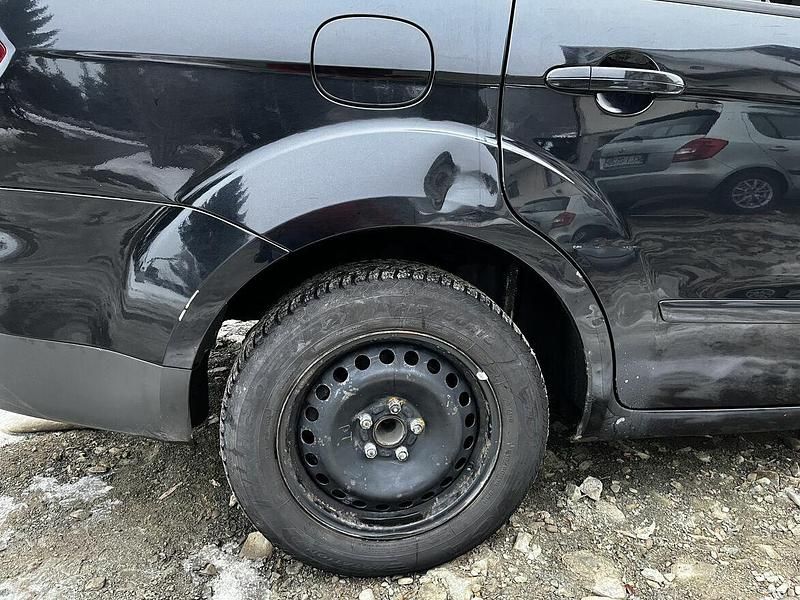 Używany Ford Galaxy 140 KM (102 kW) 2007 Czarny Minivan