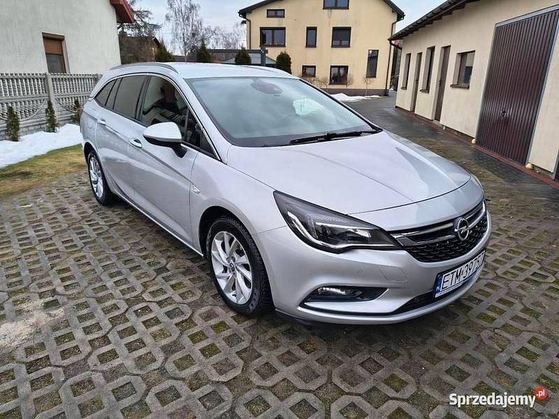 Używany Opel Astra 2018 Sedan/Limuzyna