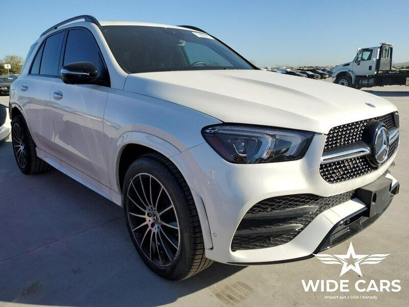 Biały Używany 2021 Mercedes GLE350 AMG SUV | 140 000 zł - Obraz 1/4