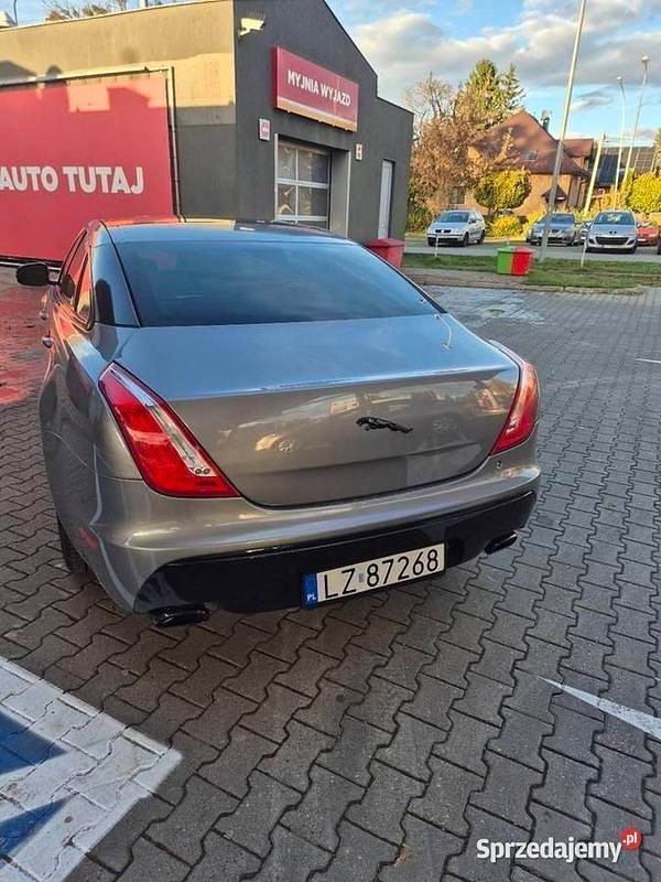 Grafitowy Używany 2011 Jaguar XJ Sedan/Limuzyna | 49 900 zł - Obraz 1/4