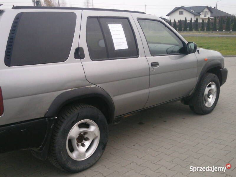 Używany Nissan Pathfinder 2001 SUV
