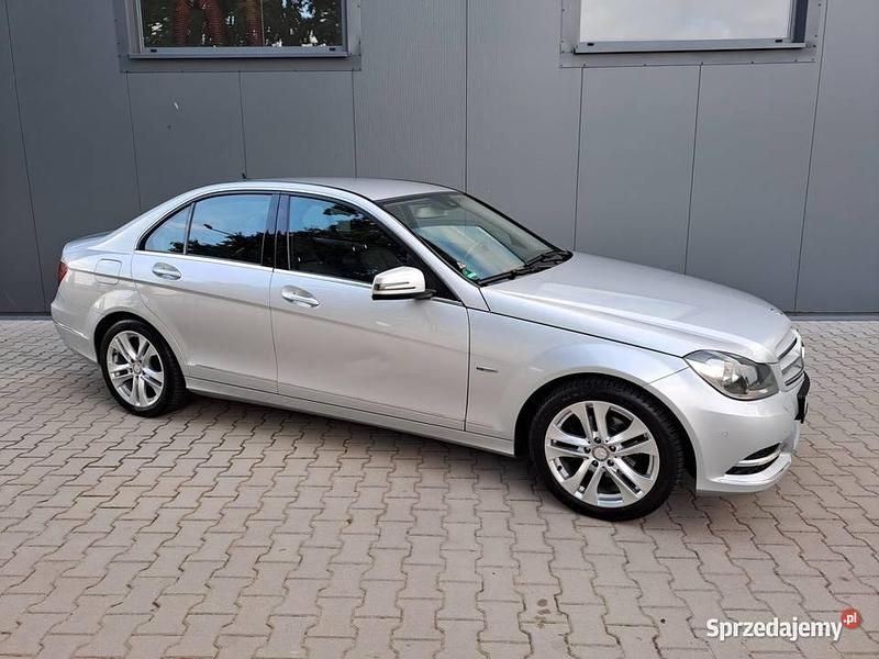 Używany 2011 Mercedes C180 Avantgarde | 29 900 zł (Dobra cena) - Obraz 1/4