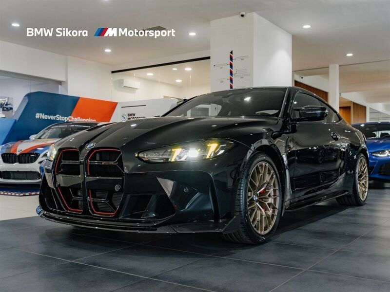Czarny szafir metalizowany Używany 2024 BMW M4 Performance Coupe | 679 900 zł - Obraz 1/3