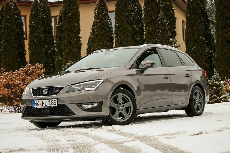 Używany Seat Leon 184 KM (135 kW) 2014 Szary Kombi