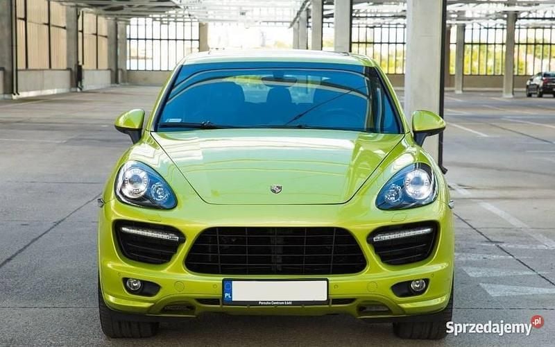 Zielony Używany 2013 Porsche Cayenne GTS SUV | 149 000 zł - Obraz 1/4