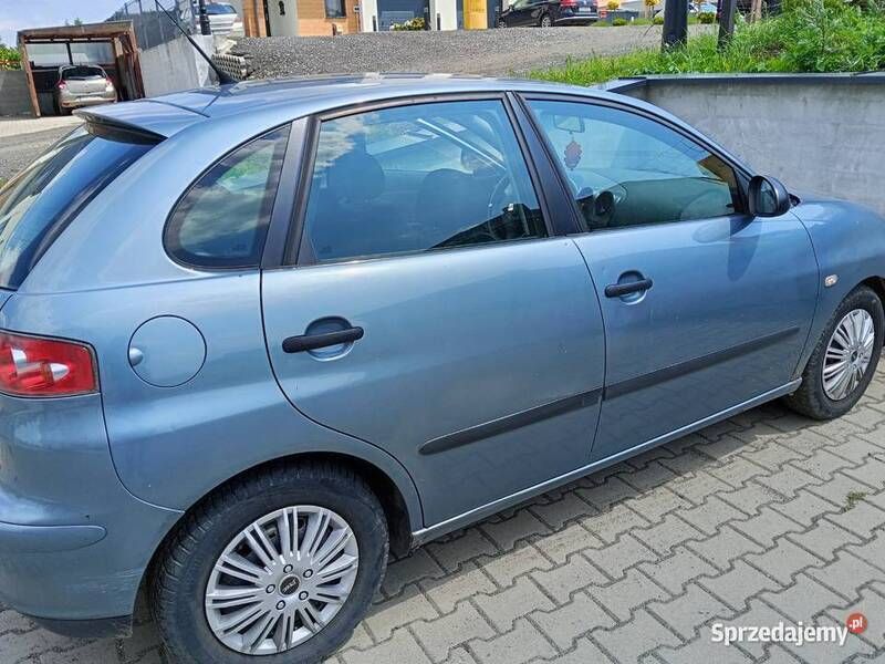 Niebieski Używany 2005 Seat Ibiza Hatchback | 3800 zł (Uczciwa cena) - Obraz 1/4