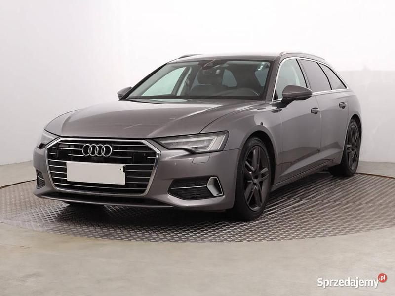 Używany Audi A6 2019 Szary Kombi