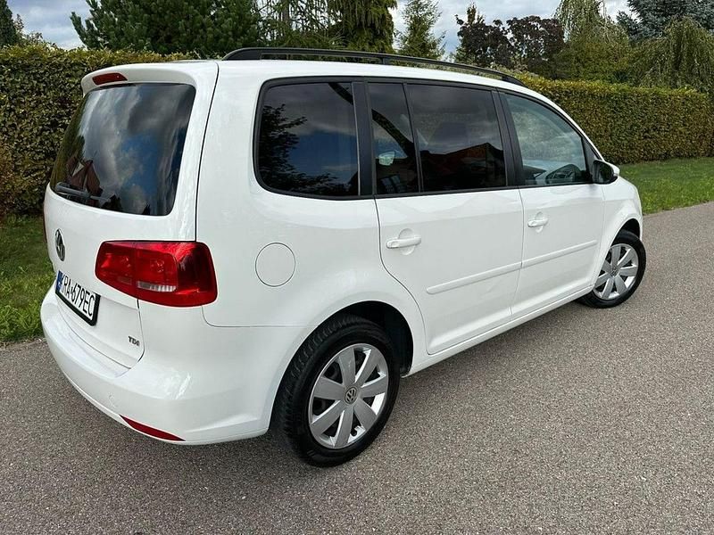 Używany VW Touran 105 KM (77 kW) 2010 Biały Minivan