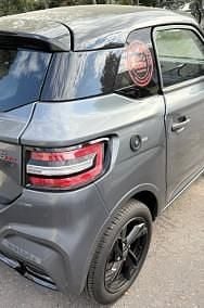 Używany Ligier JS50 38 KM (27 kW) 2022 Niebieski Hatchback