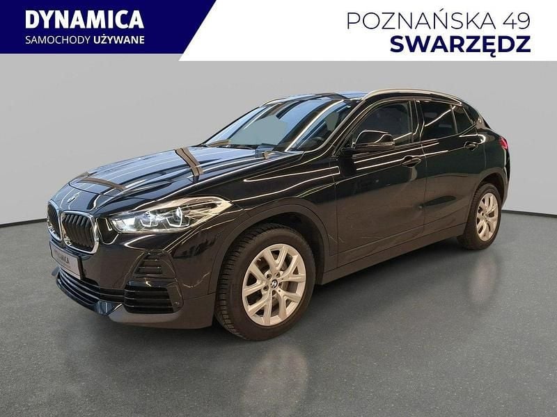 Używany BMW X2 Advantage 190 KM (139 kW) 2023 Czarny SUV