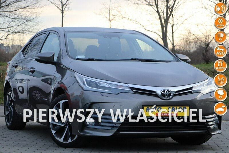 Grafitowy (metalik) Używany 2016 Toyota Corolla Sedan/Limuzyna | 45 800 zł (Drogi) - Obraz 1/4