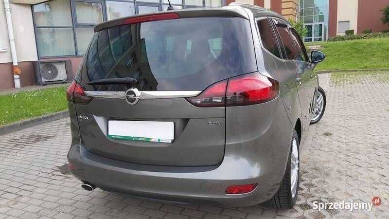 Szary Używany 2018 Opel Zafira Minivan | 49 999 zł (Uczciwa cena) - Obraz 1/4
