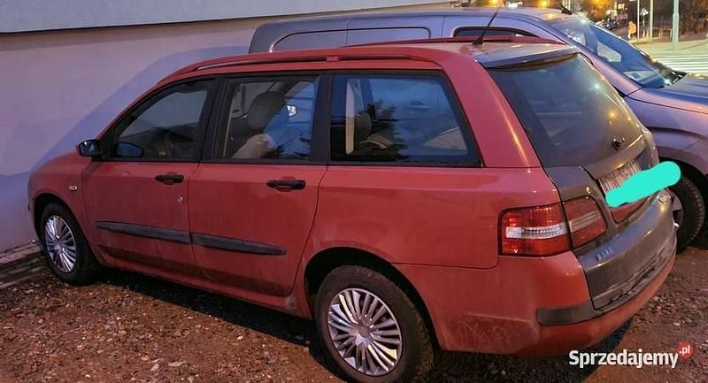 Używany Fiat Stilo 2005 Czerwony Kombi
