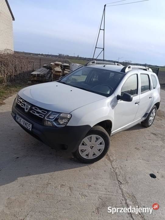 Biały Używany 2016 Dacia Duster SUV | 37 000 zł (Super Cena) - Obraz 1/4